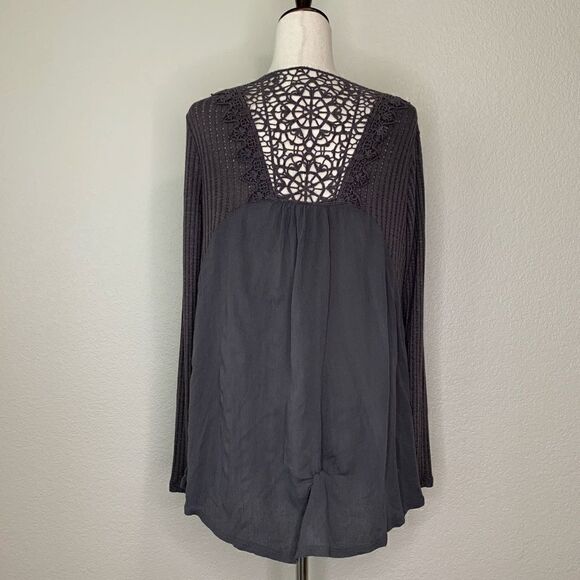 Knox Rose Boho Crochet Back Gray Open Front Cardigan - Picture 7 of 12